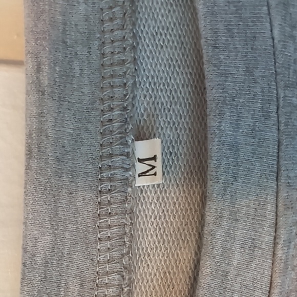 Hallmark Christmas Movie Watching Long Sleeve Shirt Size M Soft Cozy EUC - Picture 3 of 6